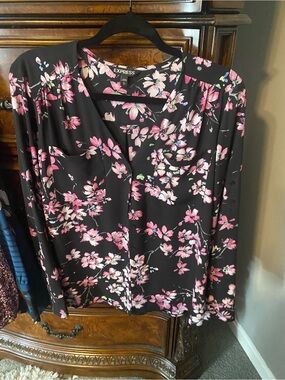Express floral blouse